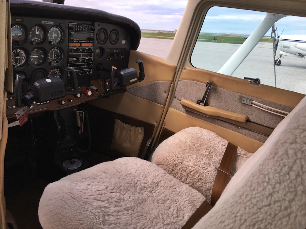 learning to fly in a cessna 172